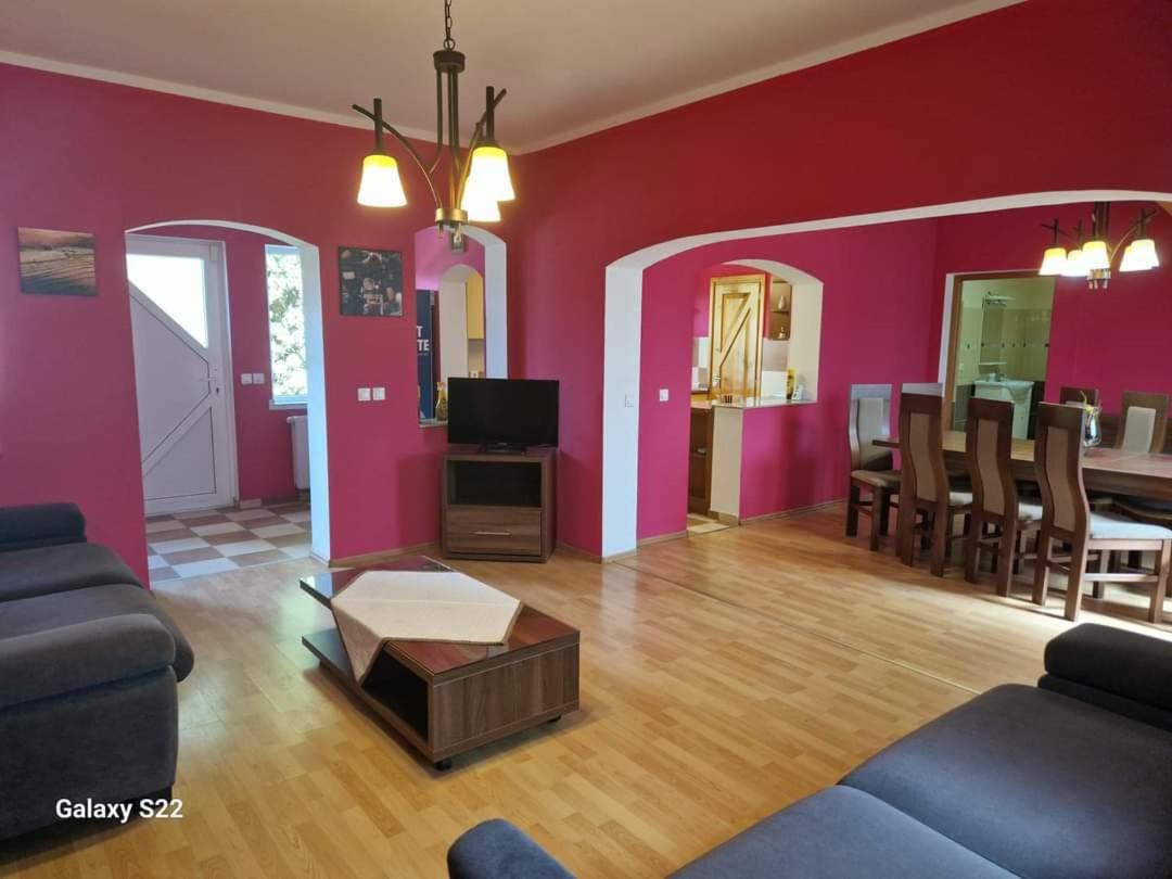 Casa cu 5 dormitoare